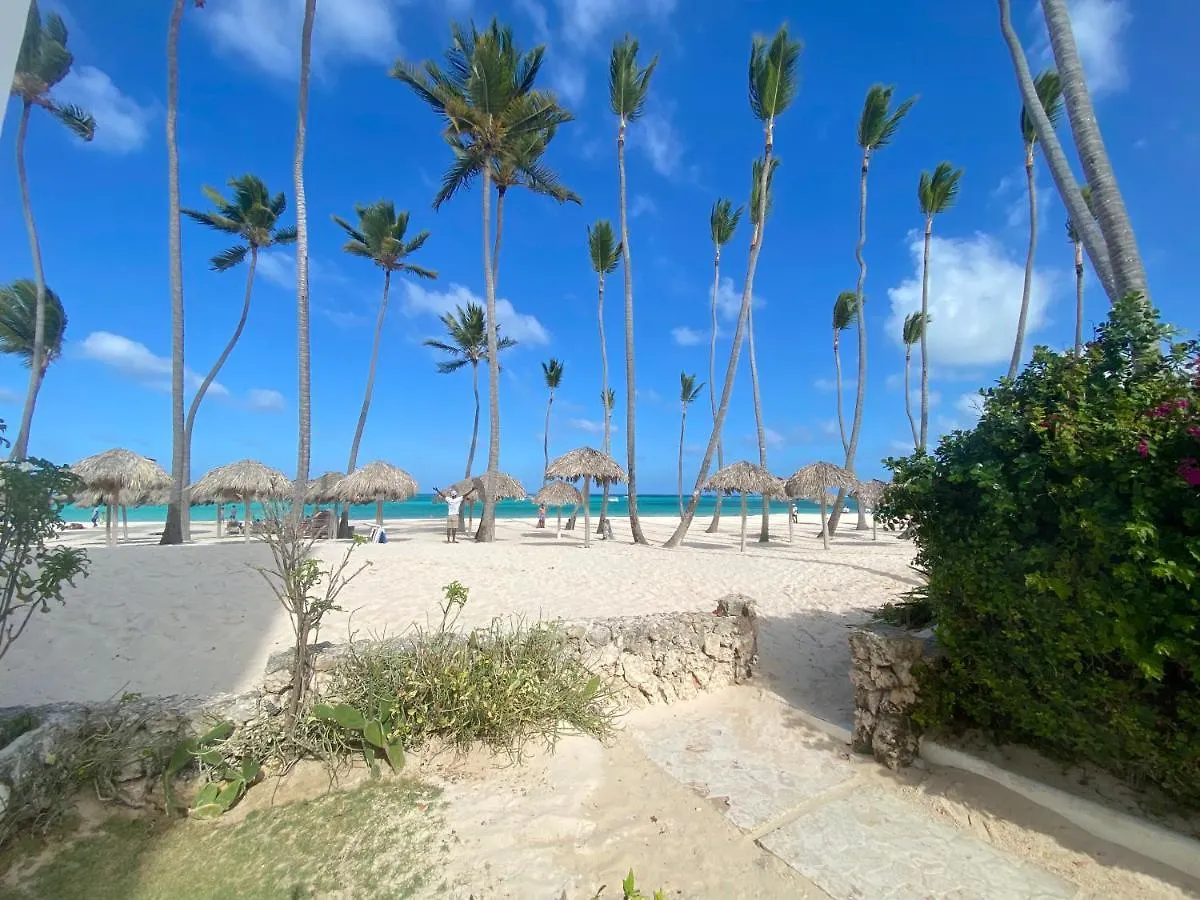 Deluxe Condo Beach Front Playa Los Corales Punta Cana 0*,  Dominican Republic