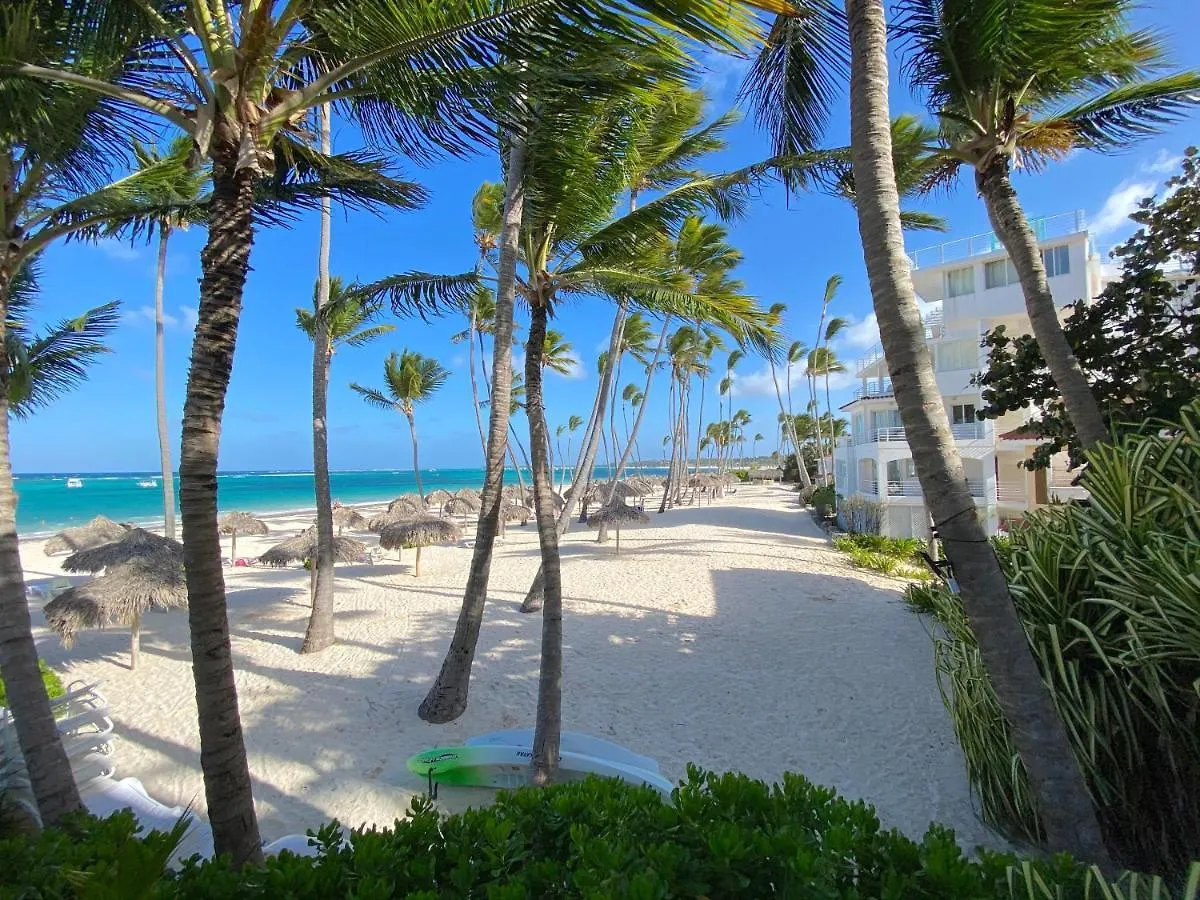 Deluxe Condo Beach Front Playa Los Corales Punta Cana