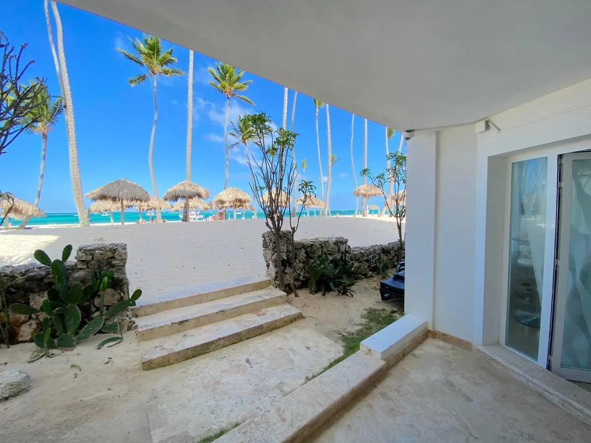 Apartment Deluxe Condo Beach Front Playa Los Corales Punta Cana