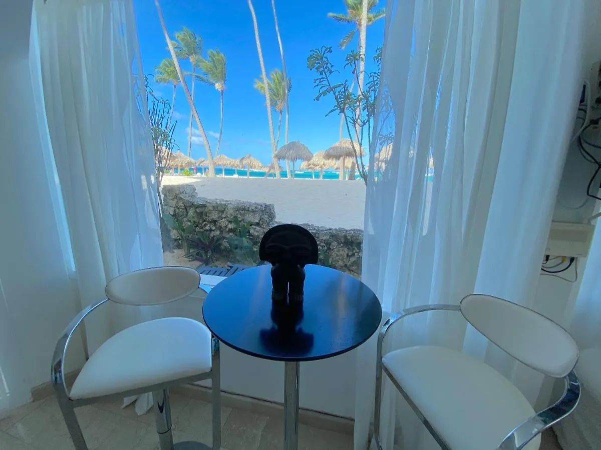 Deluxe Condo Beach Front Playa Los Corales Punta Cana 0*,  Dominican Republic